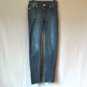 Rock & Republic Jeans Berlin Dark Wash Embroidered R Back Pocket Size 2